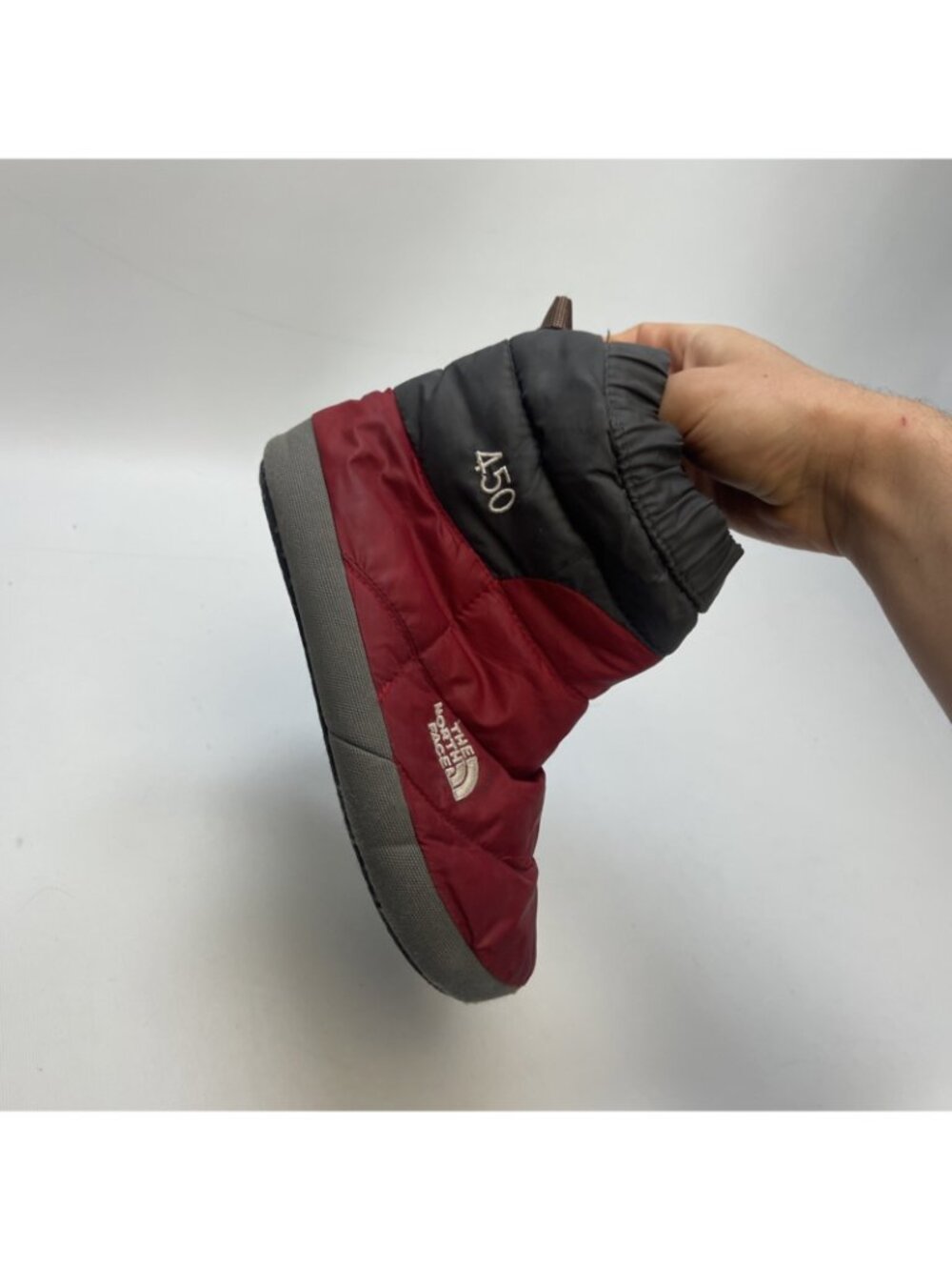 Northface Thermoball 450 Botties Slippers Boys Sz M Red / Gray Quilted Cozy - Picture 5 of 10